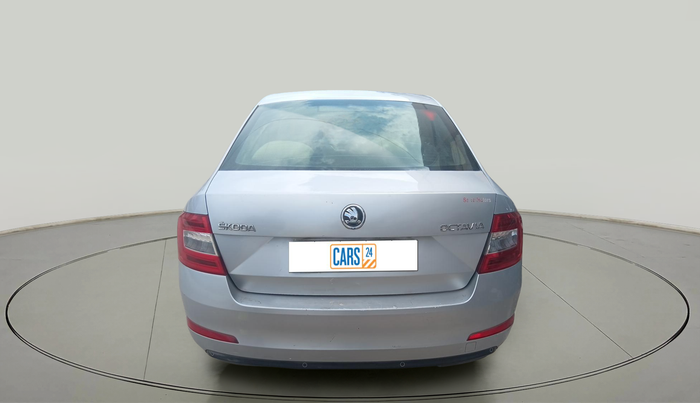 2017 Skoda Octavia 2.0 TDI CR AMBITION AT, Diesel, Automatic, 3,24,357 km, exterior