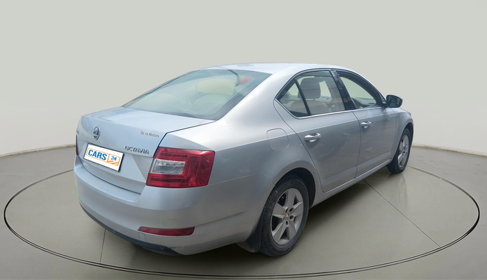 2017 Skoda Octavia 2.0 TDI CR AMBITION AT, Diesel, Automatic, 3,24,357 km, exterior