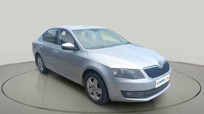 2017 Skoda Octavia 2.0 TDI CR AMBITION AT, Diesel, Automatic, 3,24,357 km, exterior
