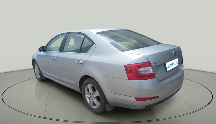 2017 Skoda Octavia 2.0 TDI CR AMBITION AT, Diesel, Automatic, 3,24,357 km, exterior