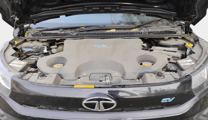 2022 Tata NEXON EV XZ PLUS DARK EDITION, Electric, Automatic, 20,490 km, exterior