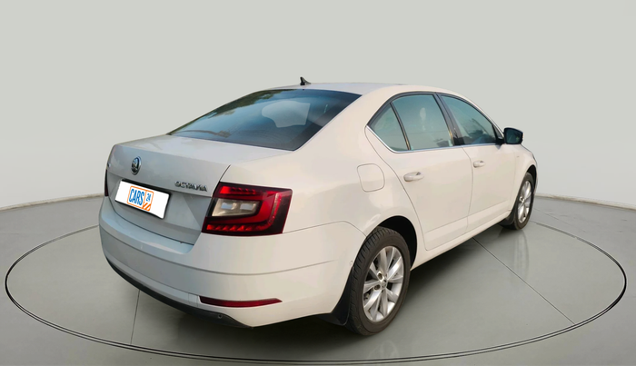 2017 Skoda Octavia 2.0 TDI L&K AT, Diesel, Automatic, 1,19,476 km, exterior