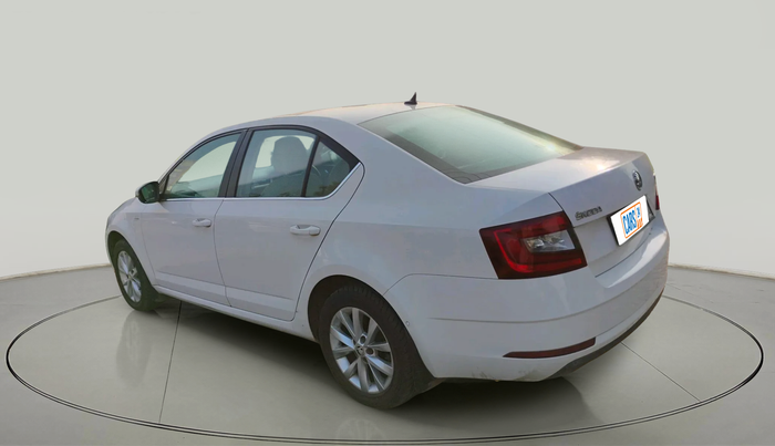 2017 Skoda Octavia 2.0 TDI L&K AT, Diesel, Automatic, 1,19,476 km, exterior