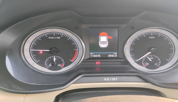 2017 Skoda Octavia 2.0 TDI L&K AT, Diesel, Automatic, 1,19,476 km, interior