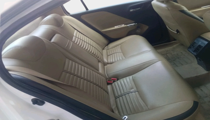 2014 Honda City 1.5L I-DTEC VX, Diesel, Manual, 76,666 km, interior