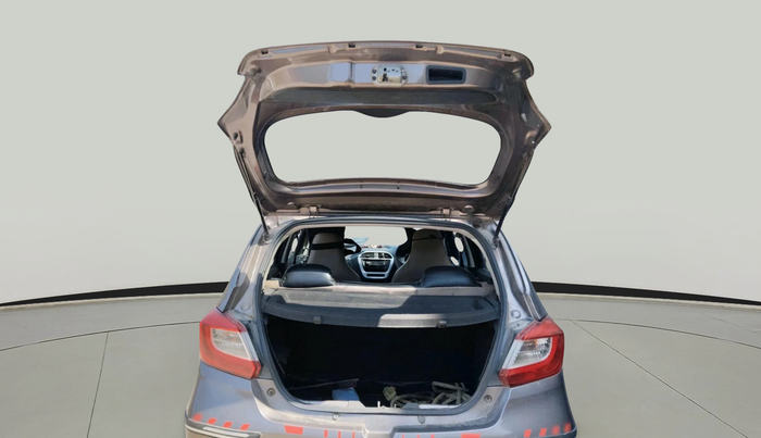 2016 Tata Tiago XM PETROL, Petrol, Manual, 1,02,125 km, exterior