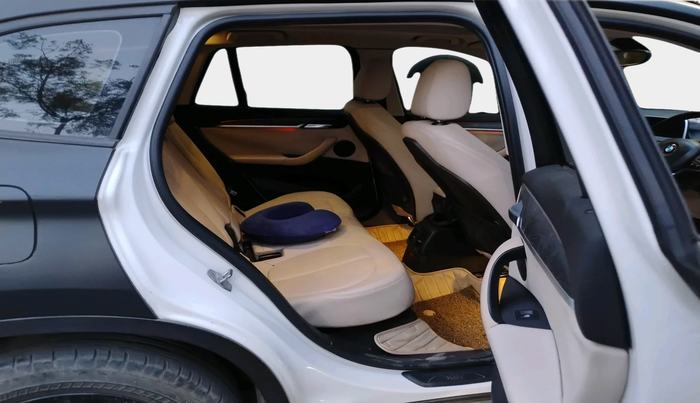 2019 BMW X1 sDrive 20d x Line, Diesel, Automatic, 57,082 km, interior