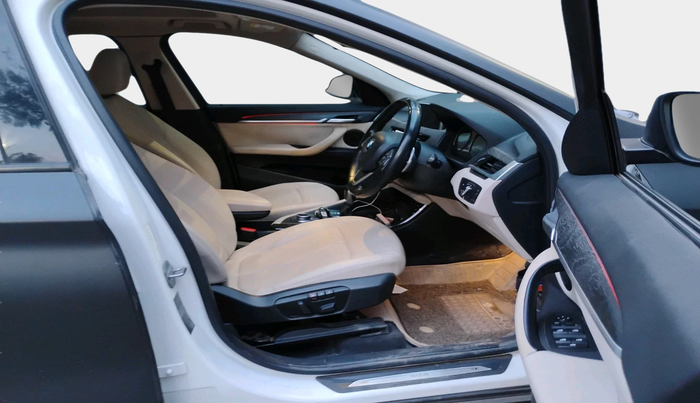 2019 BMW X1 sDrive 20d x Line, Diesel, Automatic, 57,082 km, interior