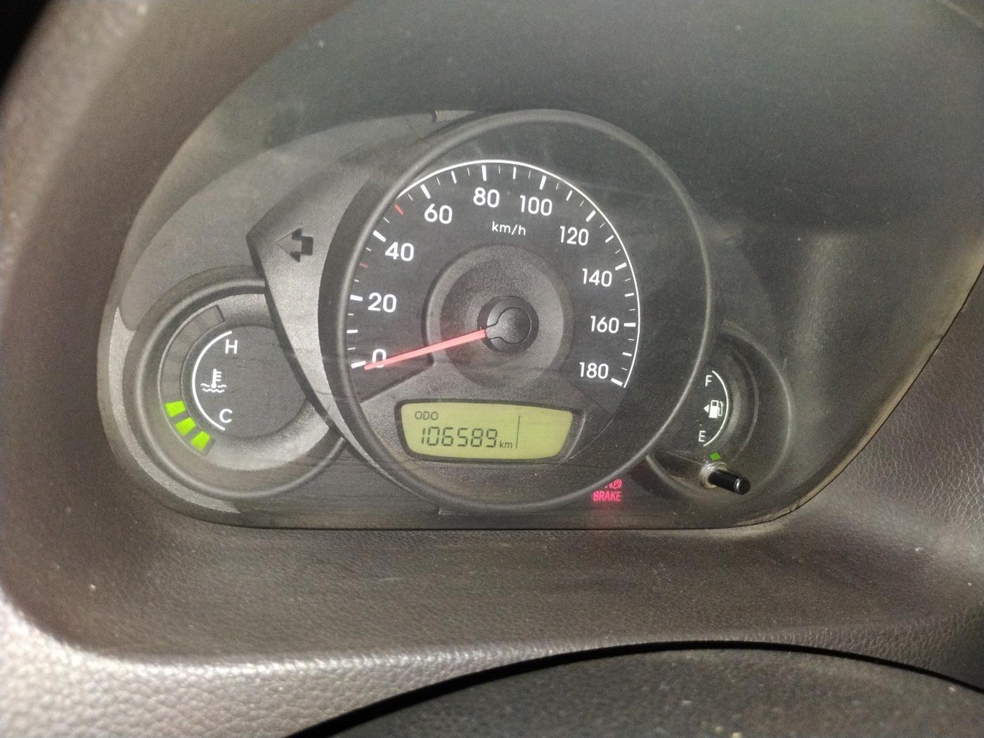 2015 Hyundai Eon D-LITE+, Petrol, Manual, 1,06,589 km, interior