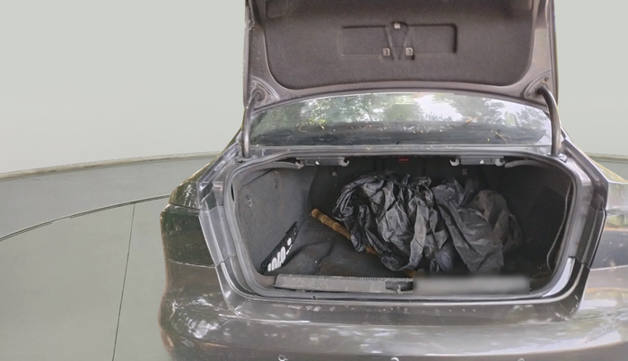 2011 Volkswagen Passat COMFORTLINE DSG, Diesel, Automatic, 1,29,053 km, exterior