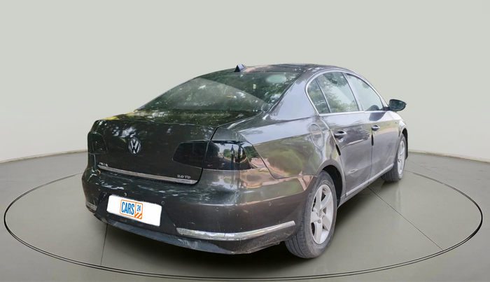 2011 Volkswagen Passat COMFORTLINE DSG, Diesel, Automatic, 1,29,053 km, exterior