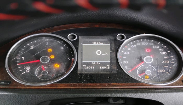 2011 Volkswagen Passat COMFORTLINE DSG, Diesel, Automatic, 1,29,053 km, interior