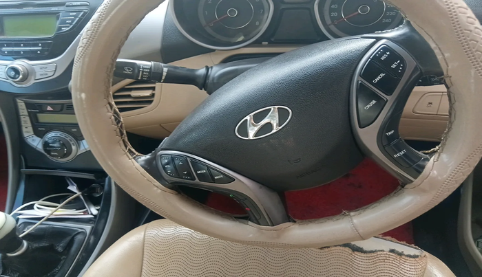 2013 Hyundai New Elantra 1.8 SX MT VTVT, Petrol, Manual, 1,35,786 km, interior