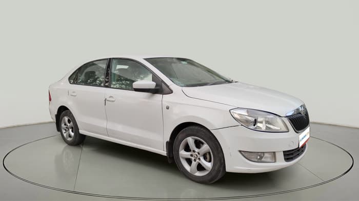 2013 Skoda Rapid ELEGANCE 1.6 TDI CR MT, Diesel, Manual, 1,75,120 km, exterior