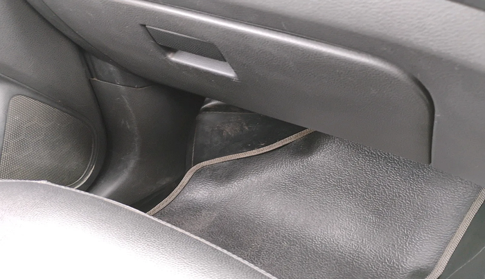 2017 Maruti Baleno ZETA PETROL 1.2, Petrol, Manual, 1,33,517 km, interior