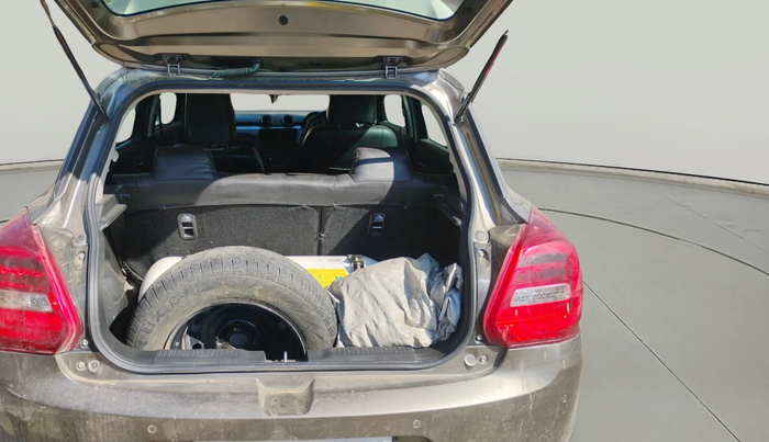 2022 Maruti Swift VXI CNG, Petrol, Manual, 59,300 km, exterior