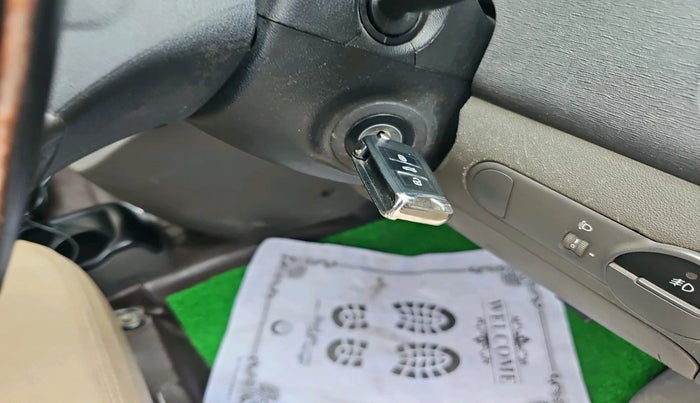 2013 Hyundai i10 SPORTZ 1.2, Petrol, Manual, 94,699 km, interior