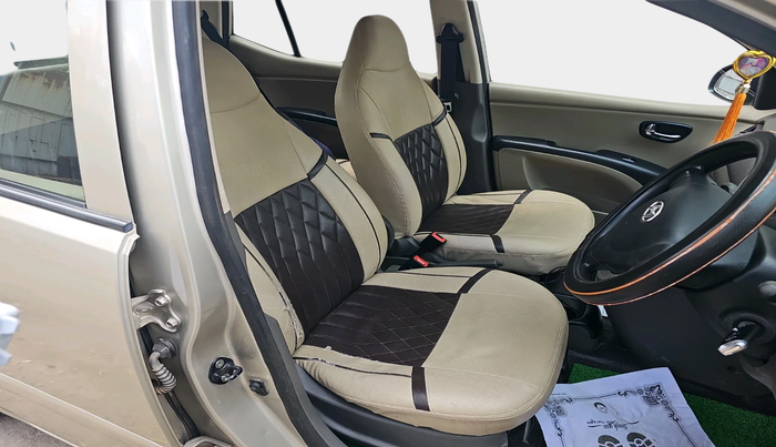 2013 Hyundai i10 SPORTZ 1.2, Petrol, Manual, 94,699 km, interior