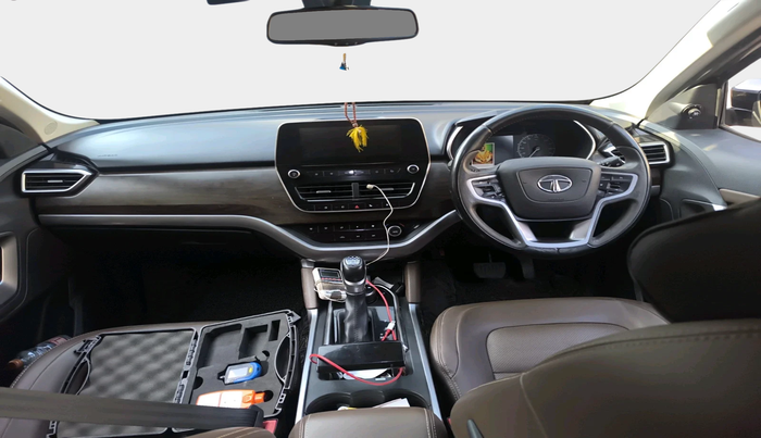 2022 Tata Harrier XZA PLUS 2.0L, Diesel, Automatic, 1,29,996 km, interior