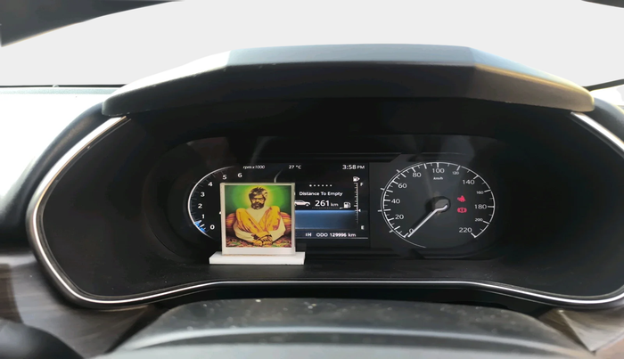 2022 Tata Harrier XZA PLUS 2.0L, Diesel, Automatic, 1,29,996 km, interior