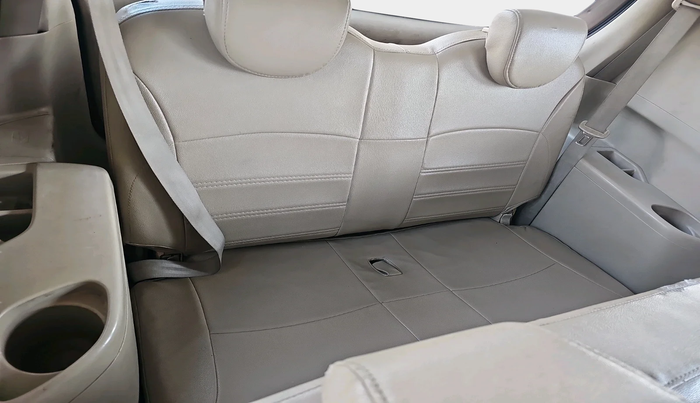 2013 Maruti Ertiga VDI, Diesel, Manual, 1,17,747 km, interior