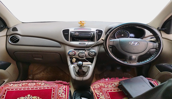 2012 Hyundai i10 MAGNA 1.1, Petrol, Manual, 1,07,943 km, interior