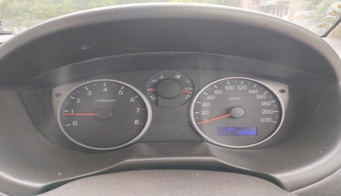 2011 Hyundai i20 MAGNA (O) 1.2, Petrol, Manual, 1,17,854 km, interior