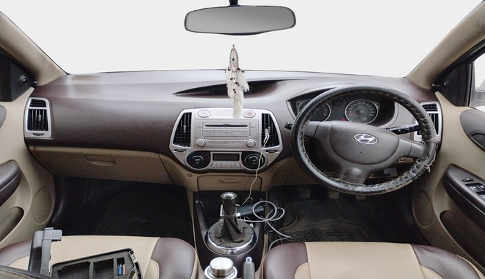 2011 Hyundai i20 MAGNA (O) 1.2, Petrol, Manual, 1,17,854 km, interior