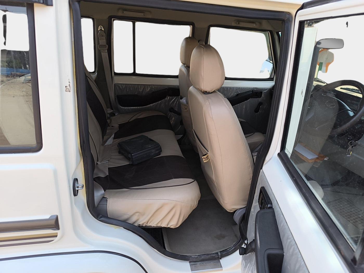 2021 Mahindra Bolero B4, Diesel, Manual, 31,717 km, interior