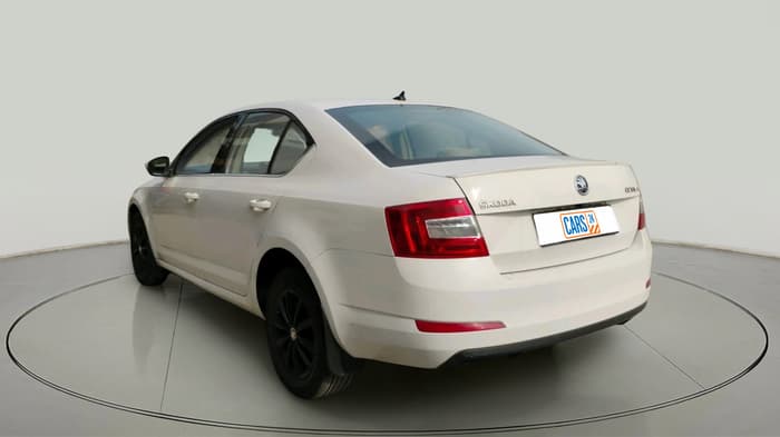 2017 Skoda Octavia 2.0 TDI CR STYLE PLUS AT, Diesel, Automatic, 90,419 km, exterior