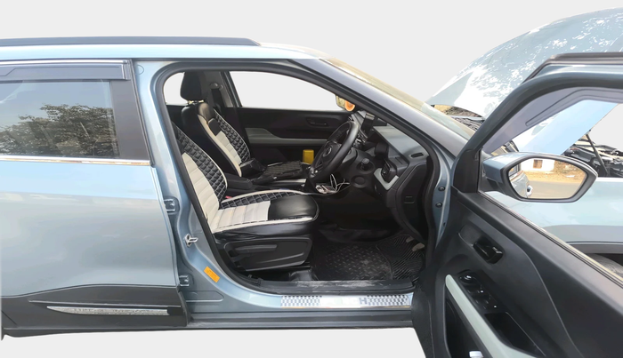 2025 Tata PUNCH Adventure Plus (S), Petrol, Manual, 15,129 km, interior