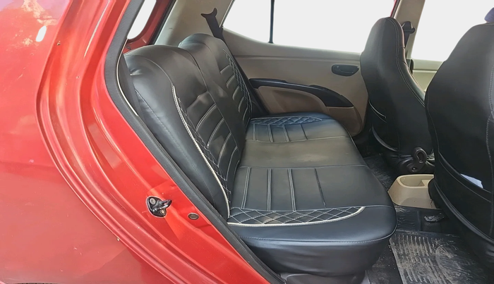 2010 Hyundai i10 MAGNA 1.2, Petrol, Manual, 1,01,050 km, interior