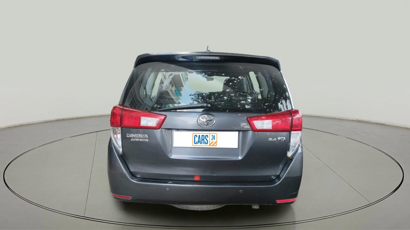 2018 Toyota Innova Crysta 2.4 ZX 7 STR, Diesel, Manual, 1,61,400 km, exterior
