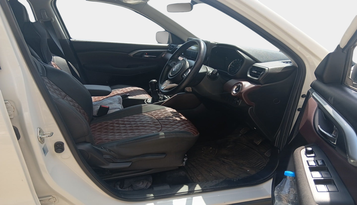 2023 Maruti Grand Vitara SIGMA SMART HYBRID, Petrol, Manual, 75,089 km, interior