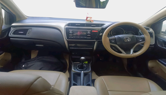 2014 Honda City 1.5L I-VTEC SV, Petrol, Manual, 1,87,239 km, interior
