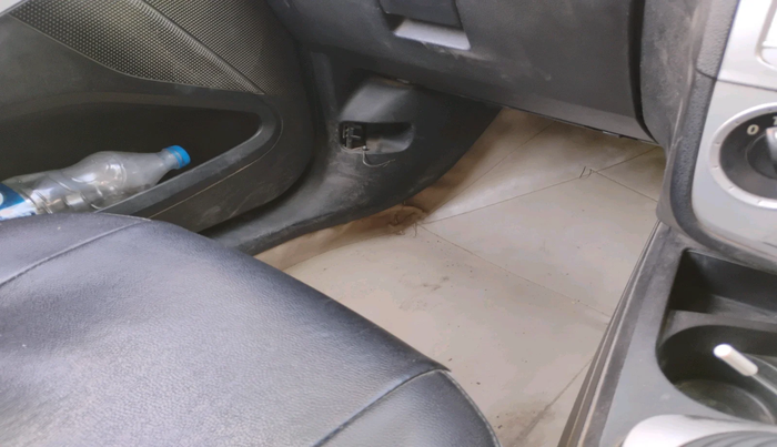 2011 Ford Figo ZXI 1.4 DIESEL, Diesel, Manual, 3,78,277 km, interior