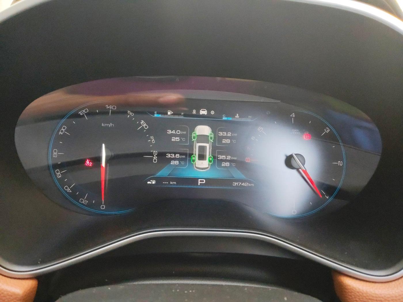 2022 MG HECTOR PLUS SHARP 1.5 PETROL TURBO CVT 6-STR, Petrol, Automatic, 32,000 km, interior