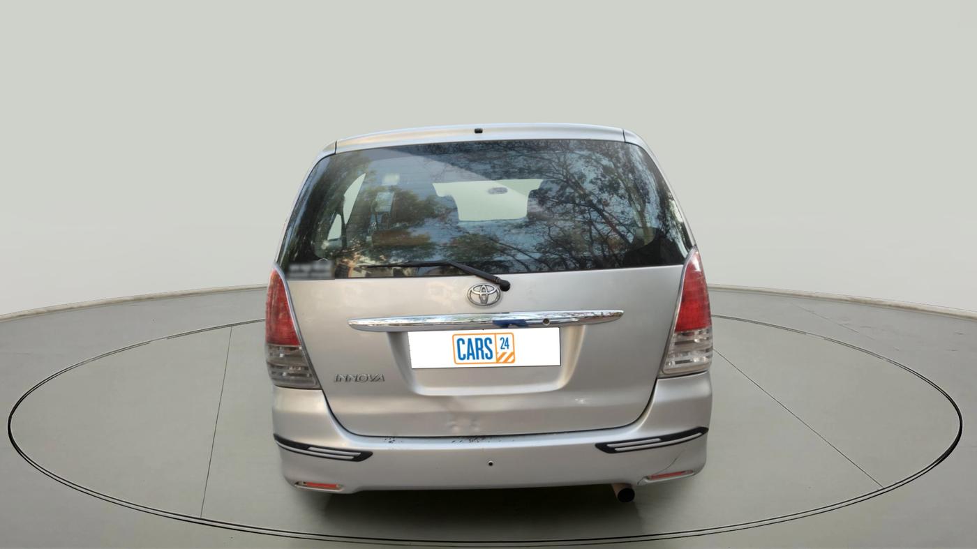 2008 Toyota Innova V 2.5 7 STR, Diesel, Manual, 2,64,605 km, exterior