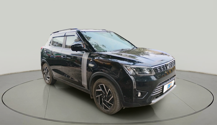 2023 Mahindra XUV300 W6 1.5 Diesel, Diesel, Manual, 74,289 km, exterior