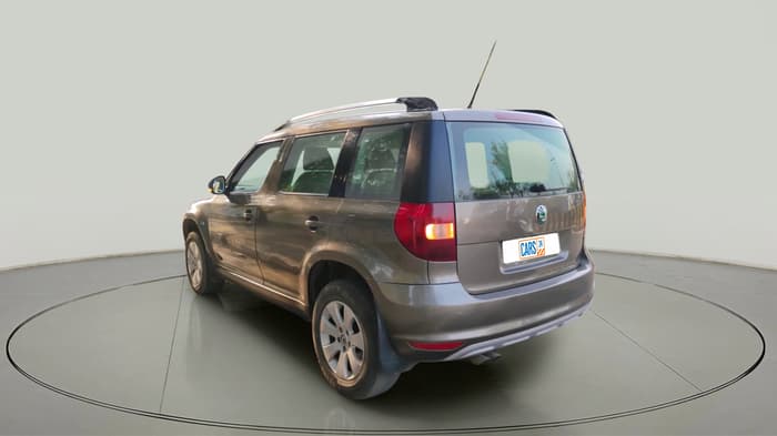 2010 Skoda Yeti ELEGANCE 2.0 TDI CR 4X4, Diesel, Manual, 1,58,909 km, exterior