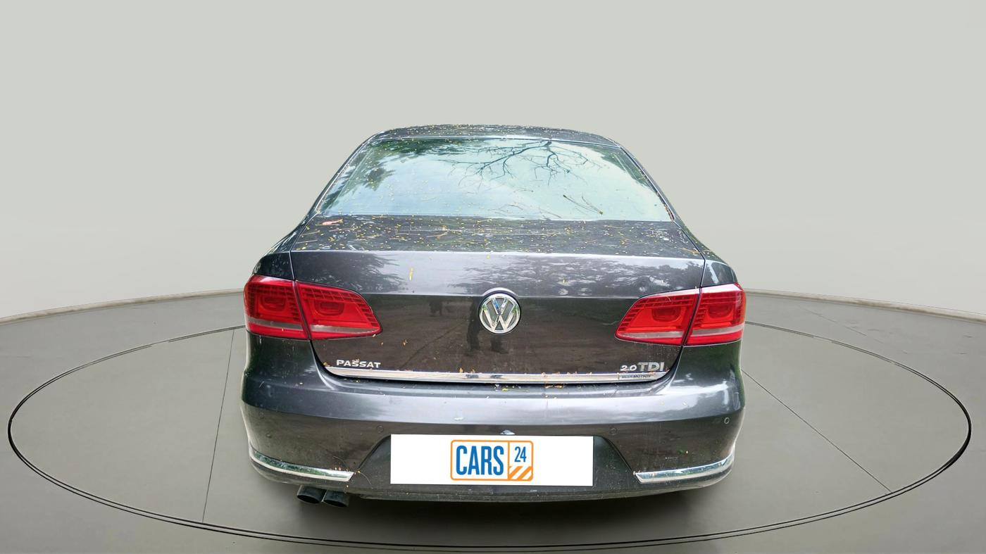 2011 Volkswagen Passat HIGHLINE DSG, Diesel, Automatic, 1,25,297 km, exterior