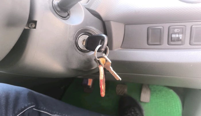 2011 Maruti Ritz LXI, Petrol, Manual, 1,72,008 km, interior