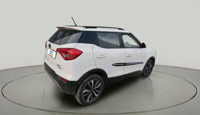 2020 Mahindra XUV300 W8 (O) 1.5 DIESEL, Diesel, Manual, 1,51,906 km, exterior