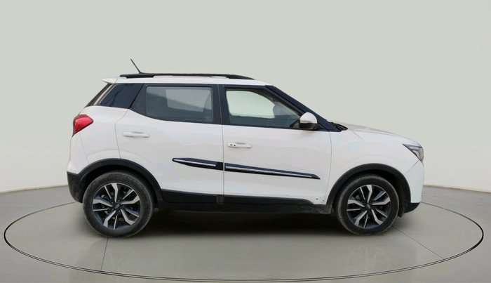 2020 Mahindra XUV300 W8 (O) 1.5 DIESEL, Diesel, Manual, 1,51,906 km, exterior