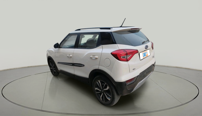 2020 Mahindra XUV300 W8 (O) 1.5 DIESEL, Diesel, Manual, 1,51,906 km, exterior