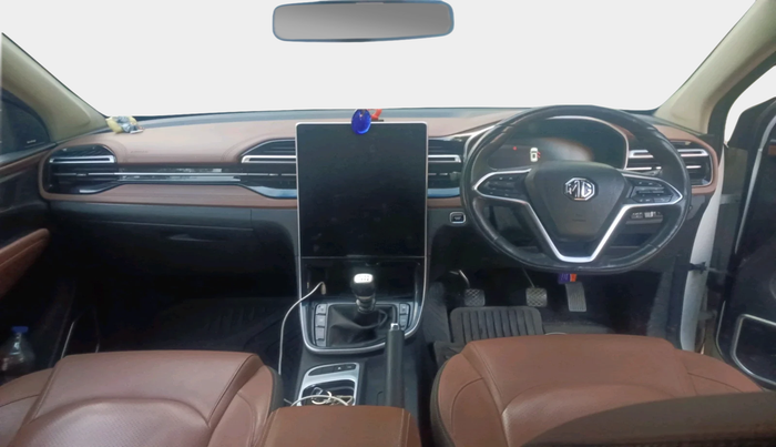 2023 MG HECTOR PLUS SHARP PRO 2.0 TURBO DIESEL 7 STR, Diesel, Manual, 84,659 km, interior