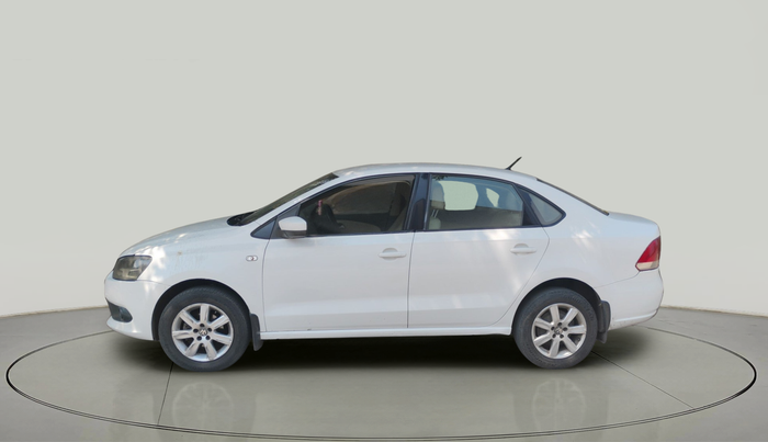 2015 Volkswagen Vento HIGHLINE 1.5 AT, Diesel, Automatic, 1,55,896 km, exterior