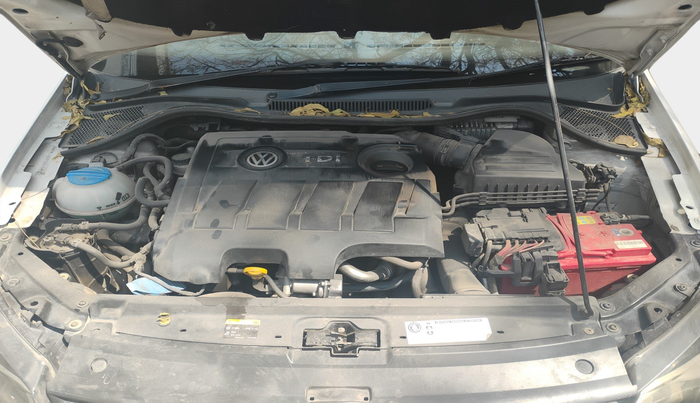 2015 Volkswagen Vento HIGHLINE 1.5 AT, Diesel, Automatic, 1,55,896 km, exterior