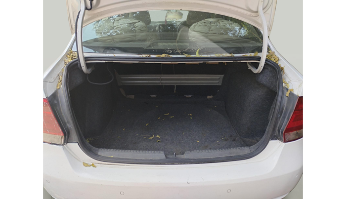 2015 Volkswagen Vento HIGHLINE 1.5 AT, Diesel, Automatic, 1,55,896 km, exterior