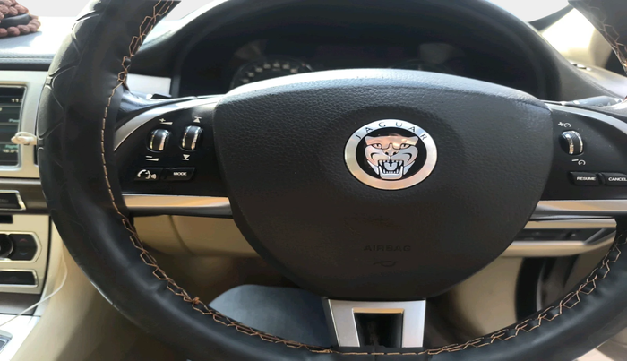 2013 Jaguar XF 2.2 DIESEL LUXURY, Diesel, Automatic, 87,672 km, interior